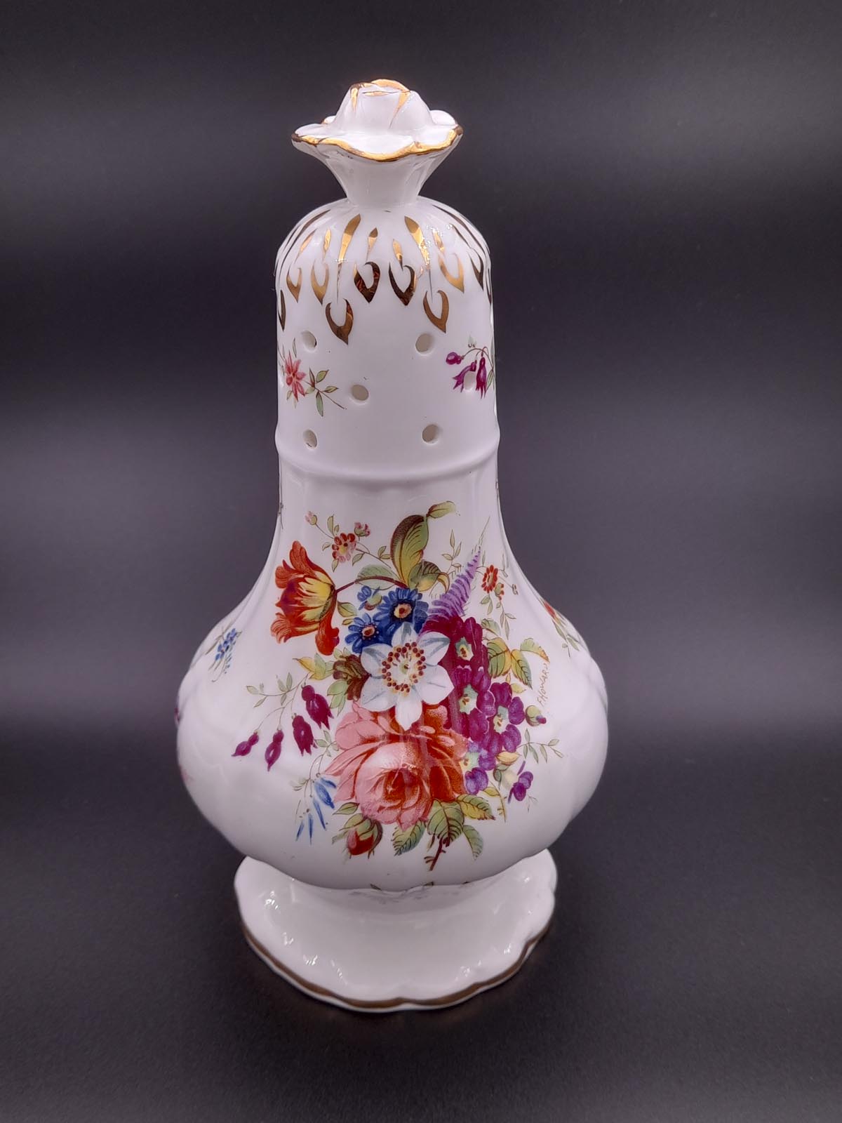 Hammersley & Co “Howard Sprays” Sugar Sifter