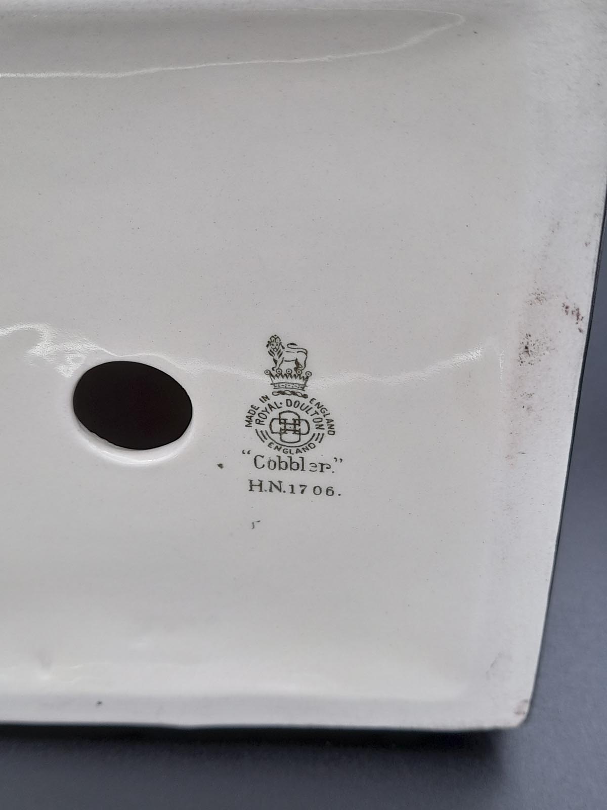 Royal Doulton “The Cobbler” Figurine HN1706 - Image 4