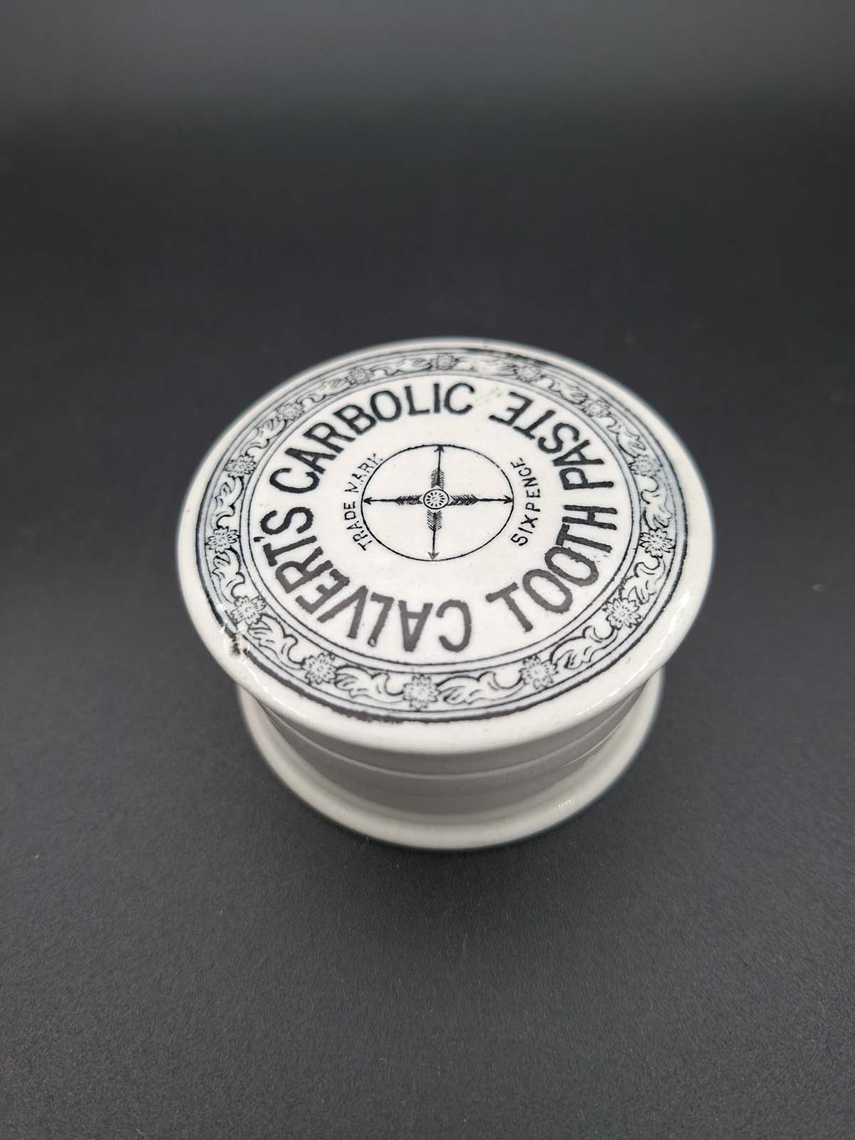Calverts Carbolic Toothpaste Pot Lid & Base - Image 2