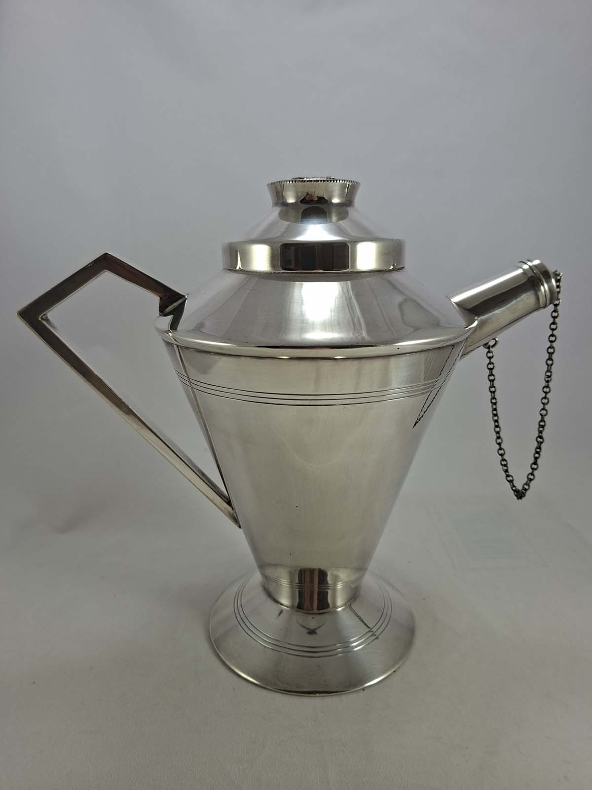 Art Deco Silver Plated Handled Cocktail Shaker - Image 3