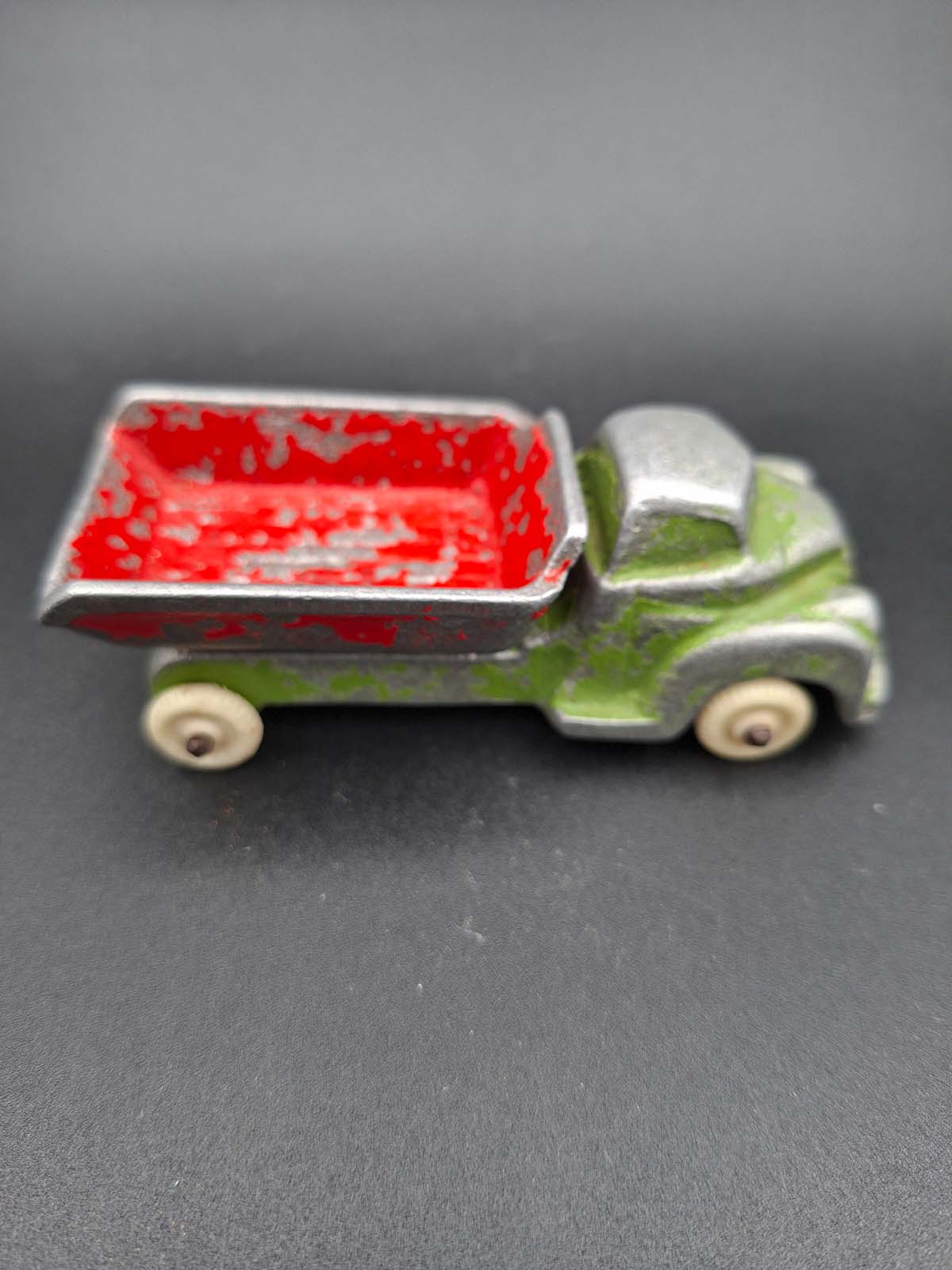 Fun Ho Tip Truck No.179 (Closed Windows) - Image 3