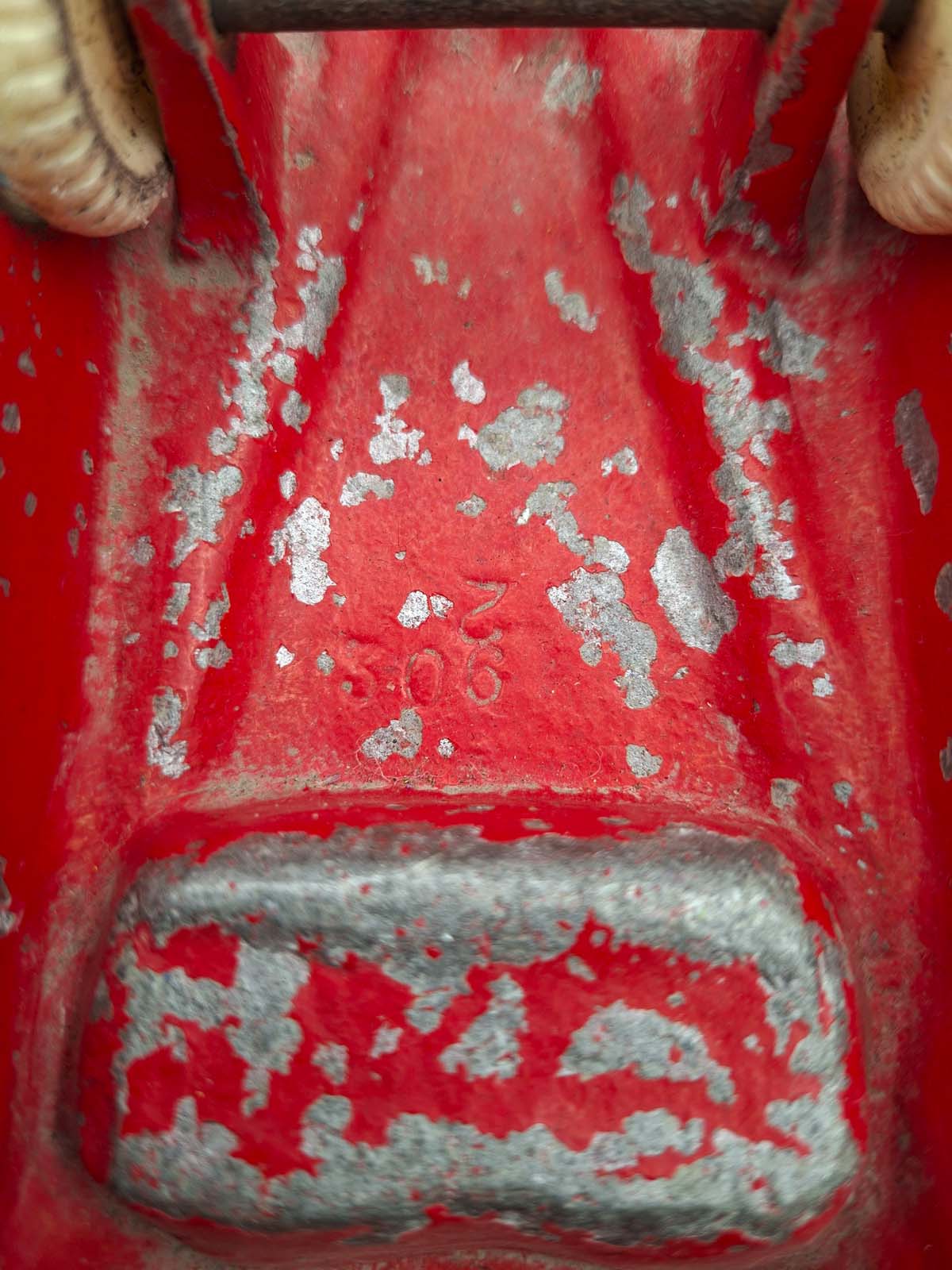 Fun Ho Red Jaguar XK 20 Sports Car - Image 6