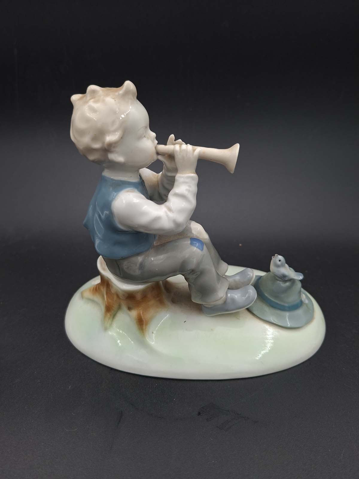 Boy Playing the Flute by Metzler & Ortloff - Image 3