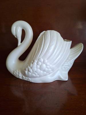 Crown Lynn Large White Swan