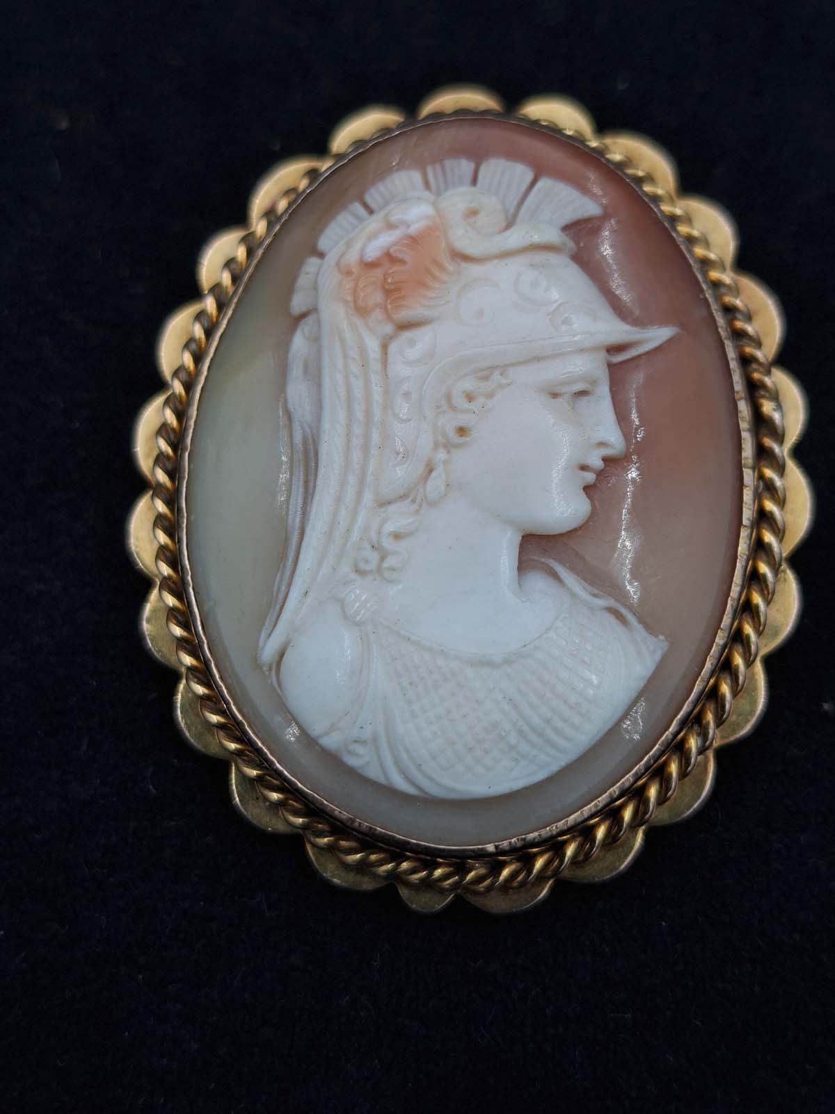 Cameo Brooch Greek Goddess Athena (With Valuation)