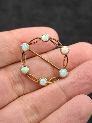 15ct Gold Opal Circlet Brooch (With Valuation)