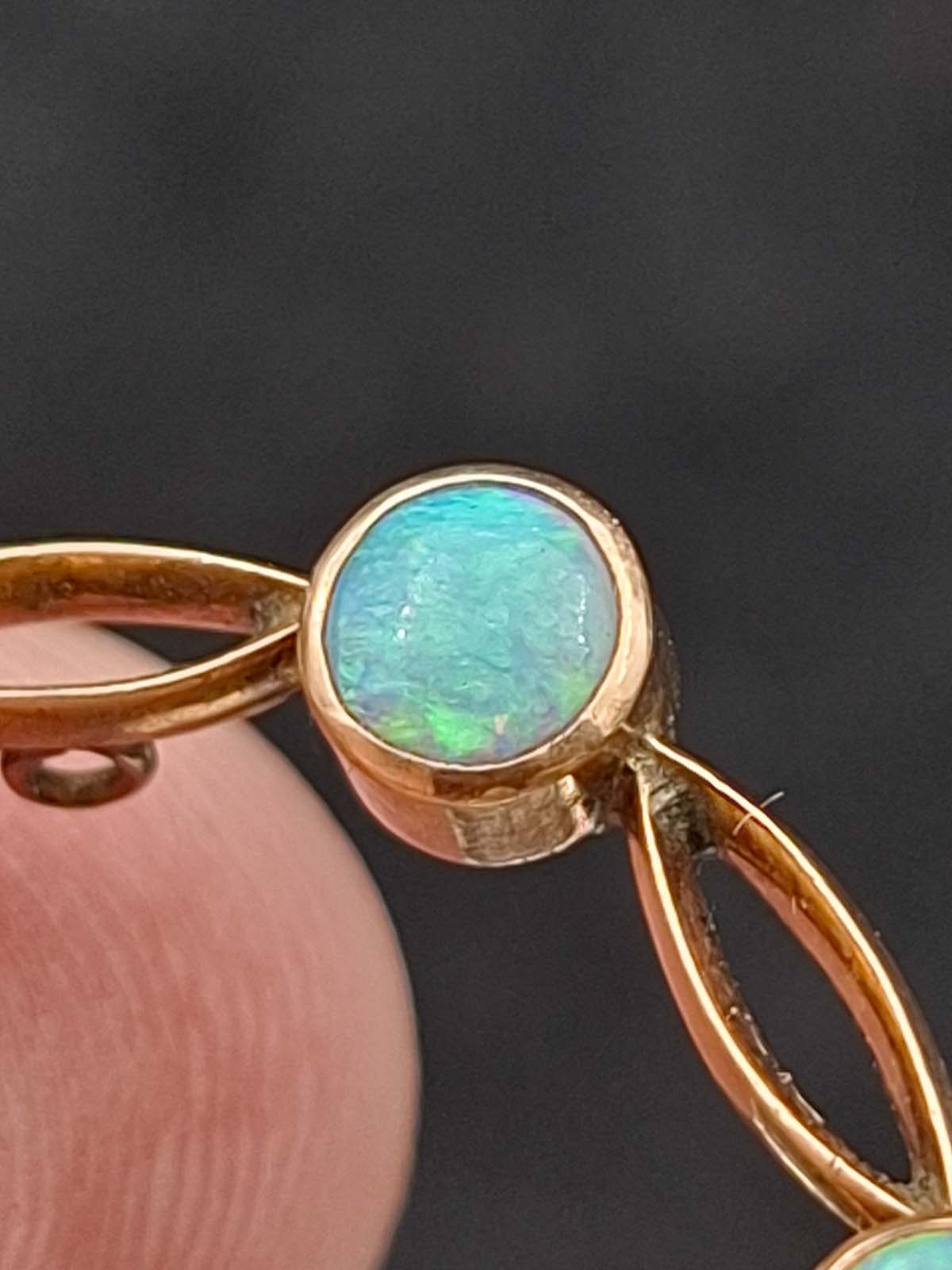 15ct Gold Opal Circlet Brooch (With Valuation) - Image 5