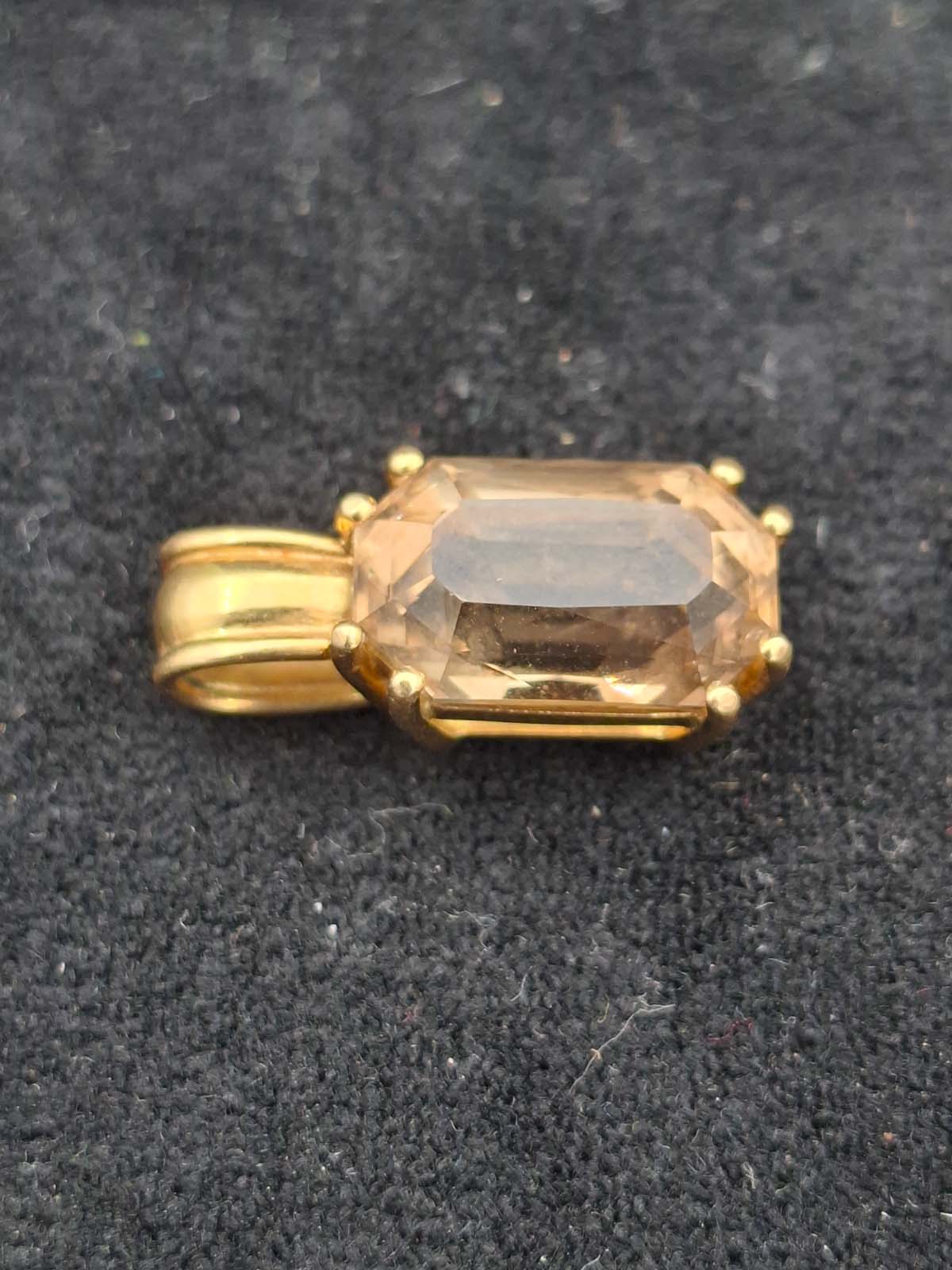 18ct Gold Smoky Quartz Pendant (With Valuation) - Image 2