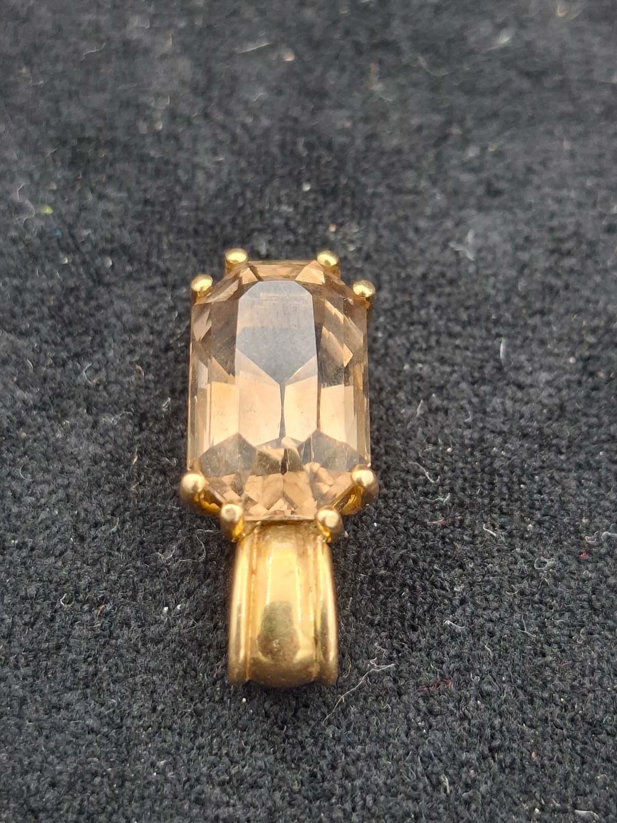 18ct Gold Smoky Quartz Pendant (With Valuation) - Image 3