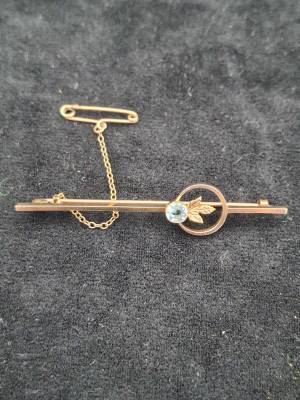 15ct Gold Glass Bar Brooch (With Valuation)