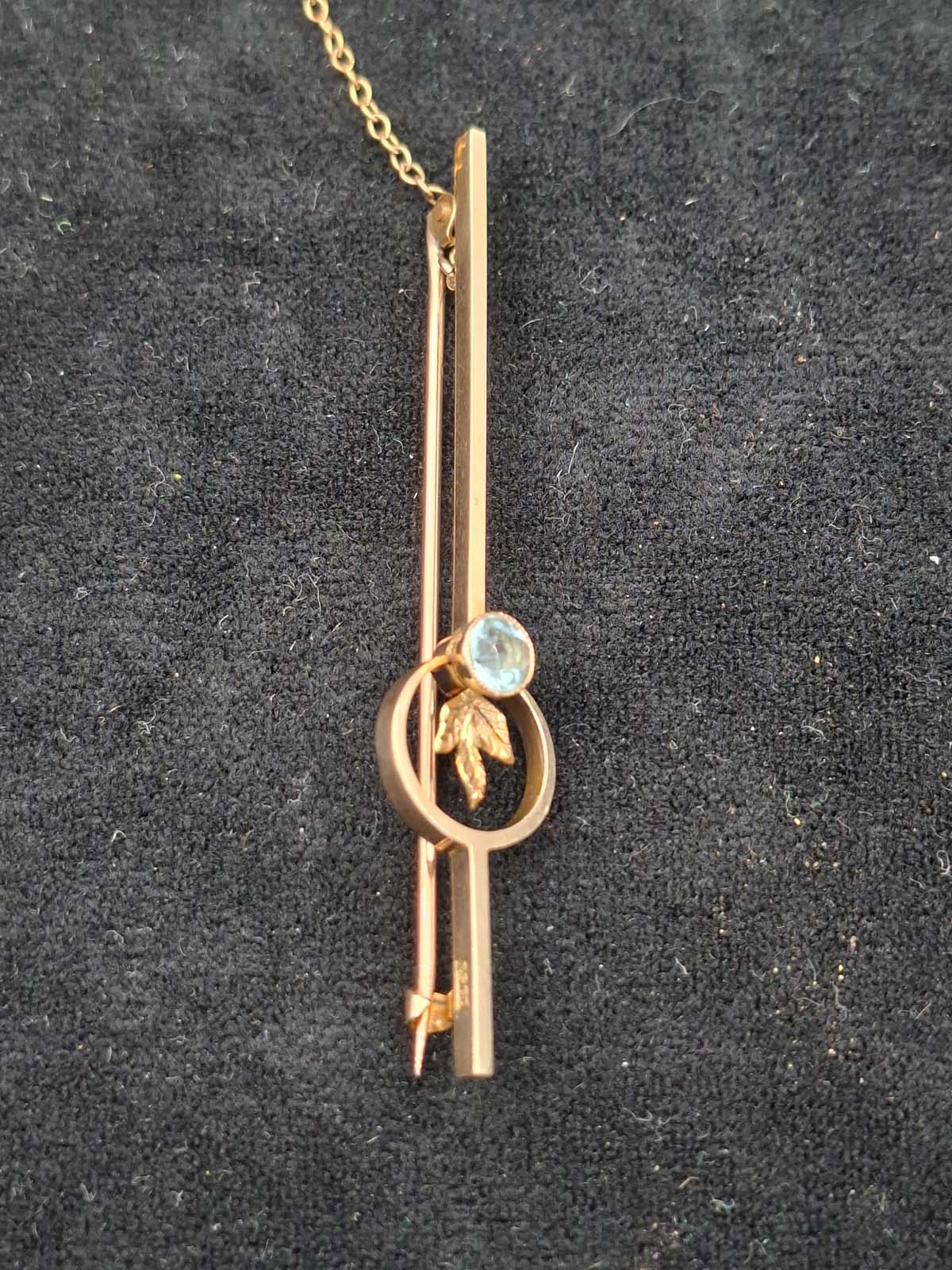 15ct Gold Glass Bar Brooch (With Valuation) - Image 6