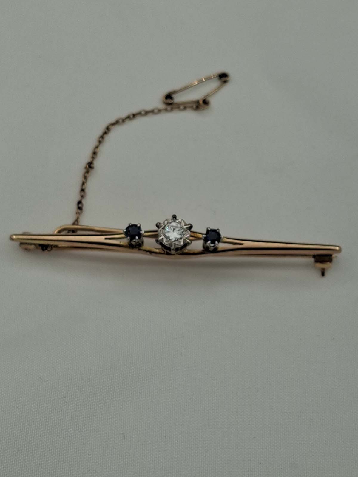 9ct Diamond & Sapphire Bar Brooch (With Valuation) - Image 3