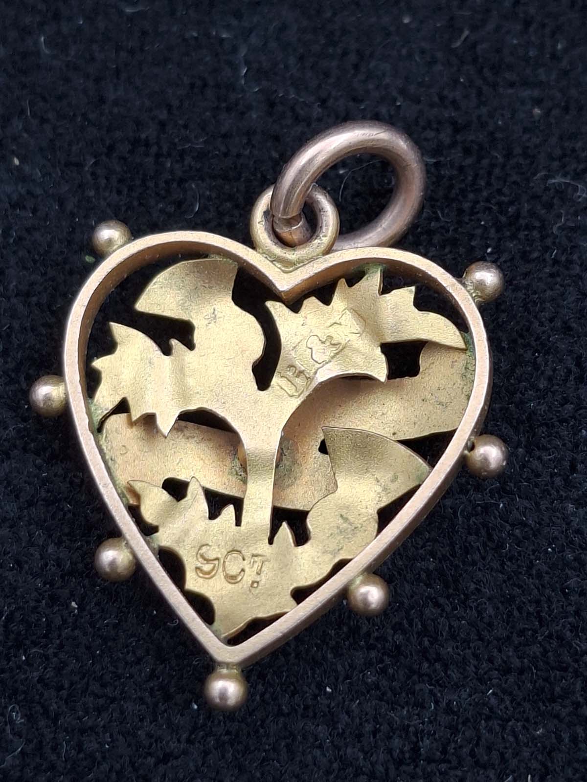 9ct Gold Scottish Heart Pendant - Image 6
