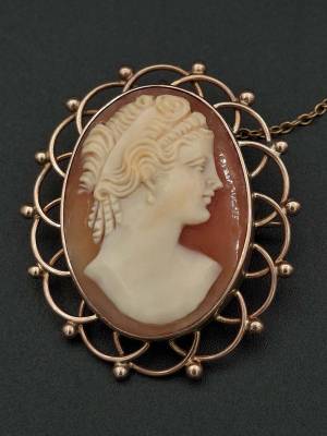 9ct Gold Cameo Brooch