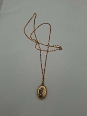 9ct Gold Double Sided Locket & Chain