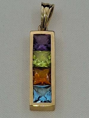 18ct Gold Multistone Pendant (With Valuation)
