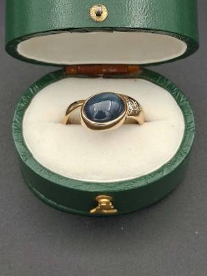 9ct Star Sapphire & Diamond Ring (With Valuation)