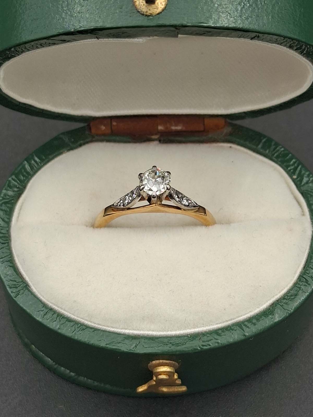 Diamond Solitaire Ring (With Valuation)