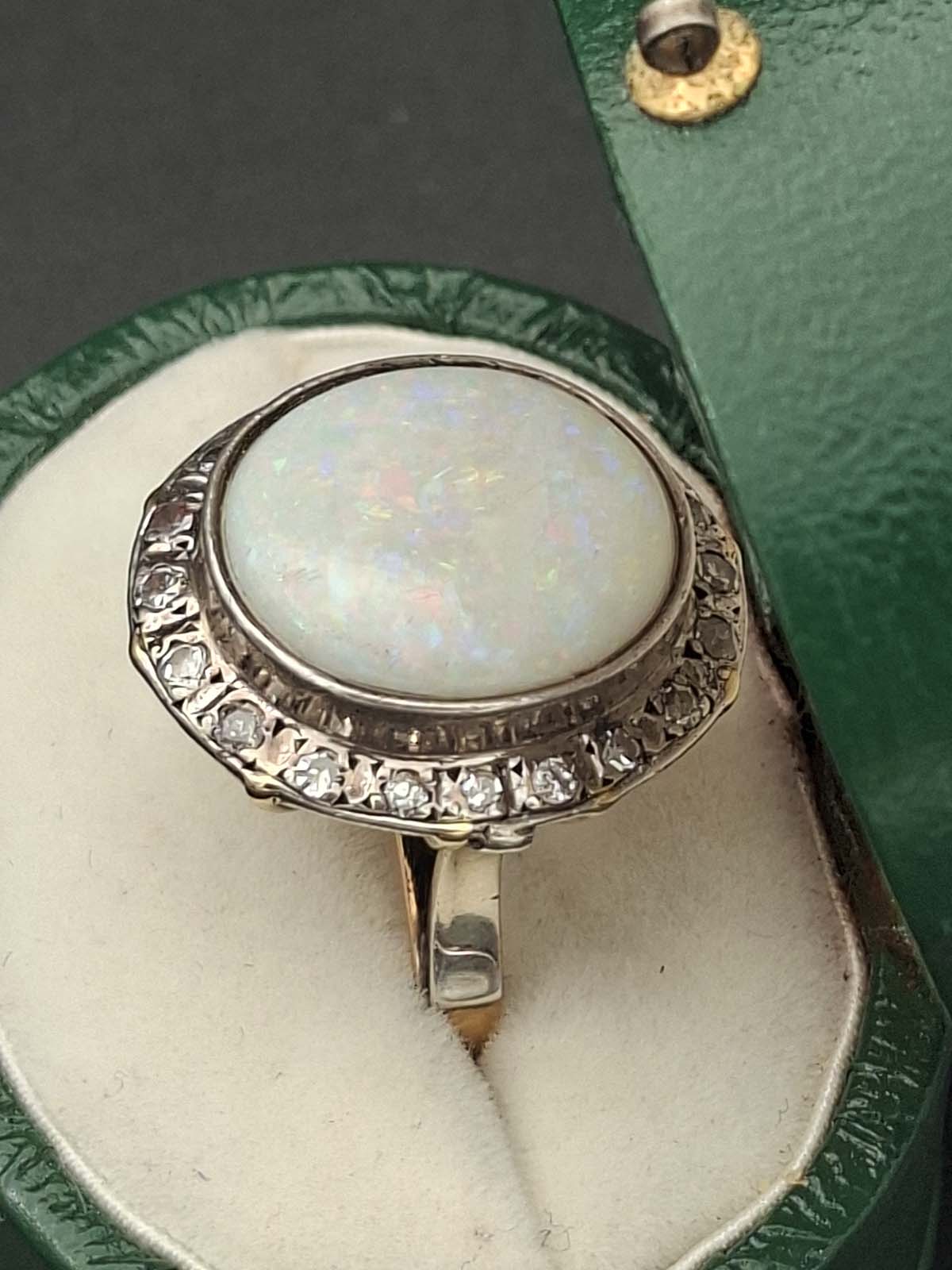 9ct Gold Opal and Diamond Dress Ring - Image 3