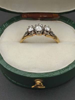 Diamond 3 Stone Ring (With Valuation)