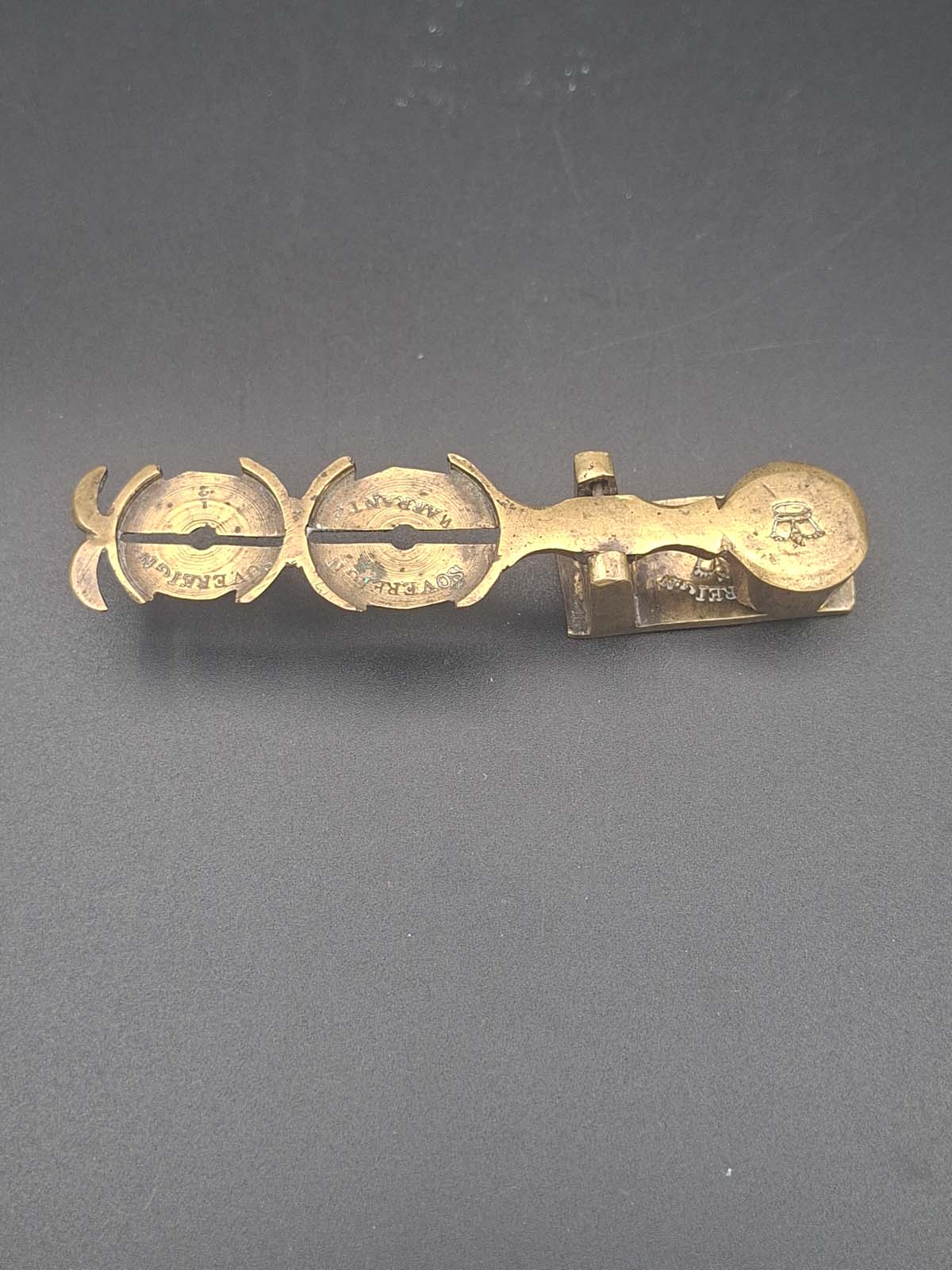 Victorian Half & Full Sovereign Scales - Image 3