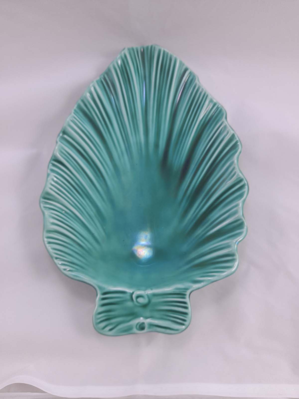 Wedgwood Green Majolica Dish - Image 2