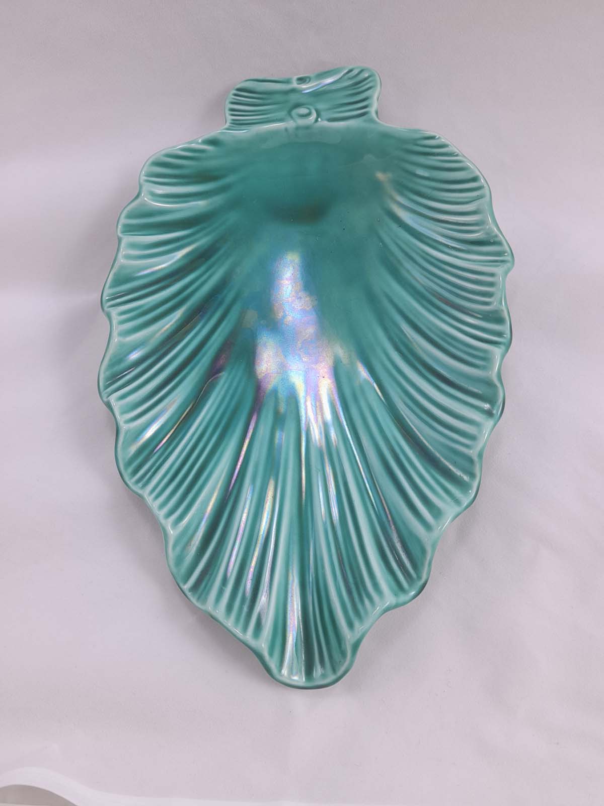 Wedgwood Green Majolica Dish - Image 4