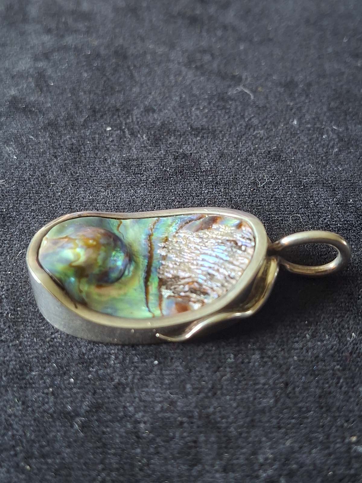 Sterling Silver & Abalone (Paua) Blister Pearl Pendant - Image 4