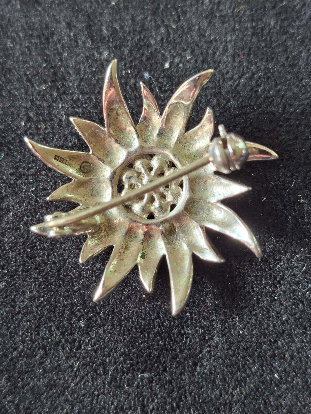 Sterling Silver, Marcasite & Pearl Brooch - Image 5