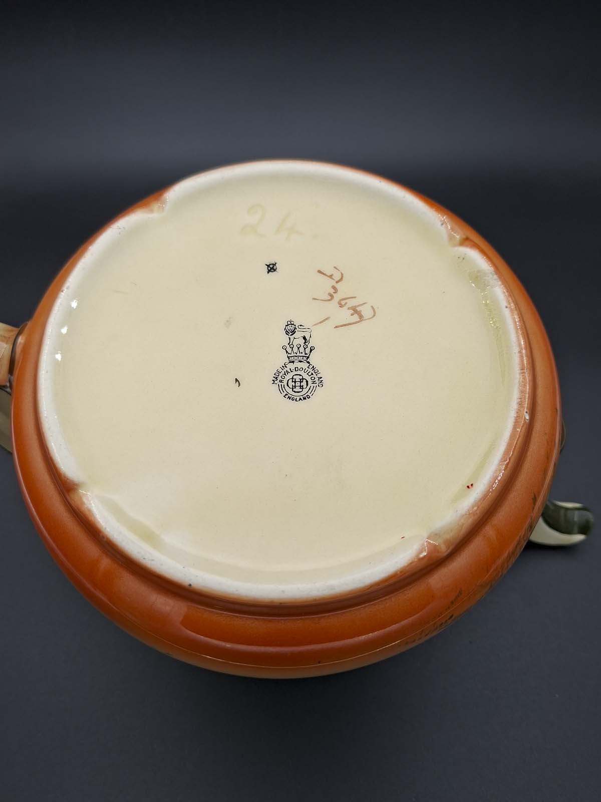 Royal Doulton Countryside Cottages Teapot - Image 5