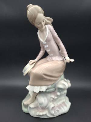A Lladro Figurine Called “At the Seaside”
