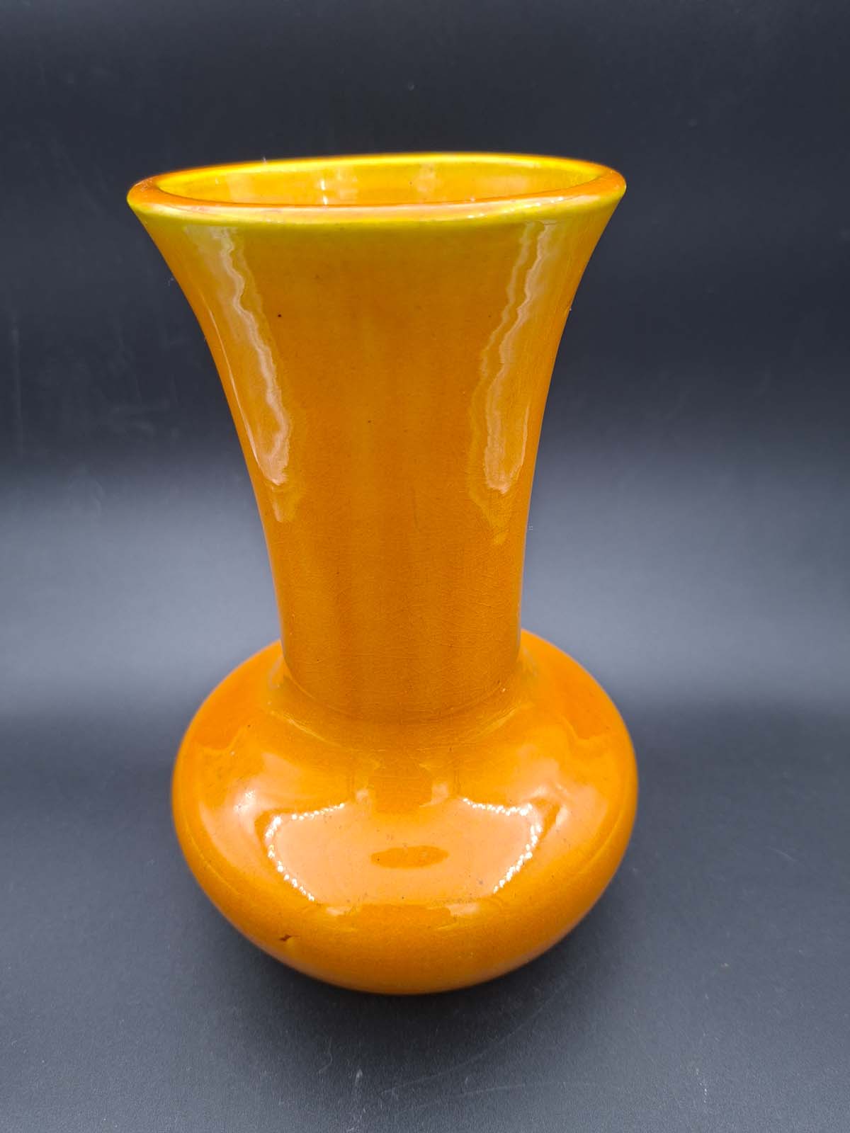 An Awaji Pottery Yellow Glaze Vase 1890 -1922 Period - Image 3