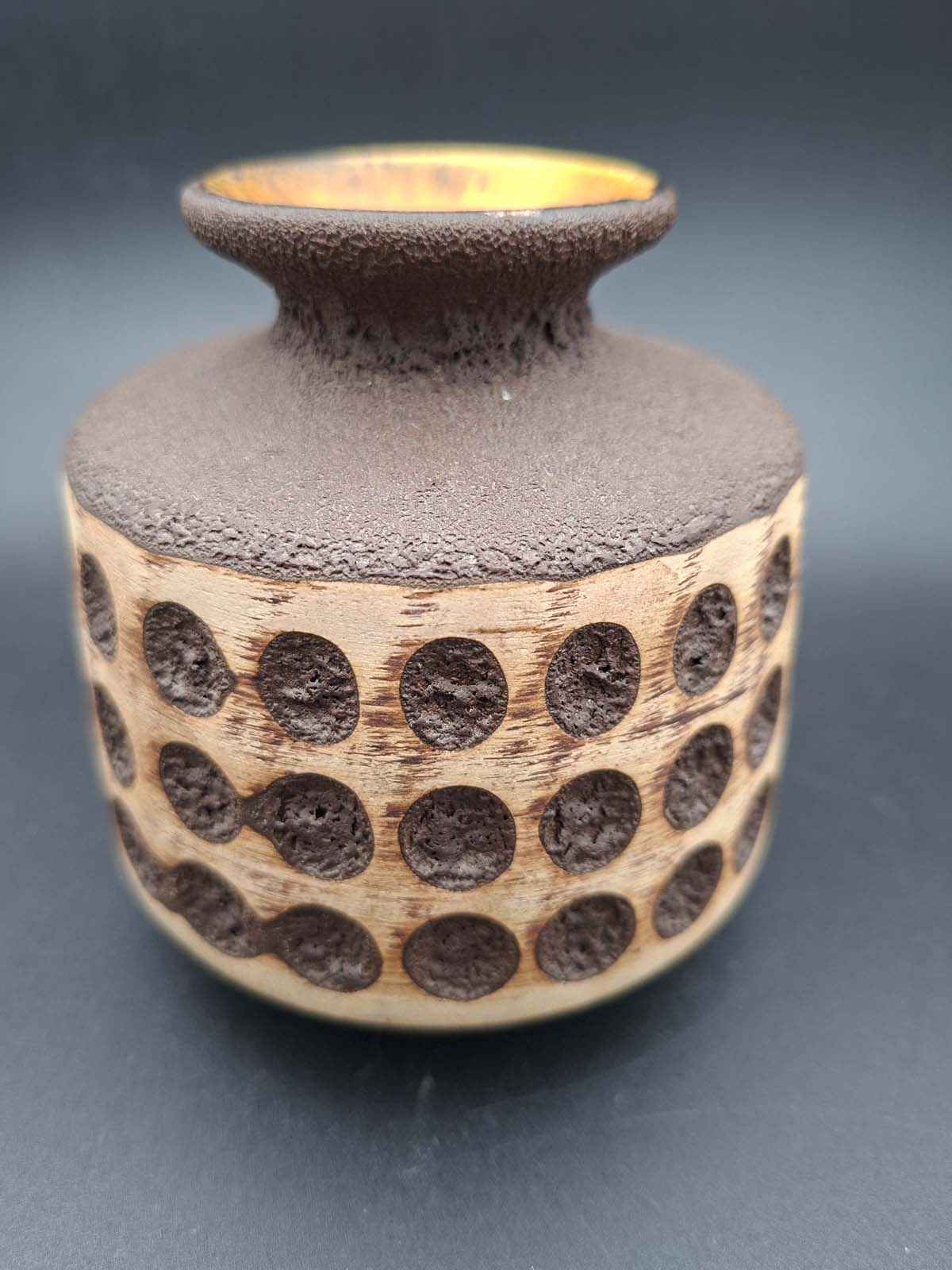 A Mid-century Vintage West German Ubelacker Fat Lava Vase - Image 4