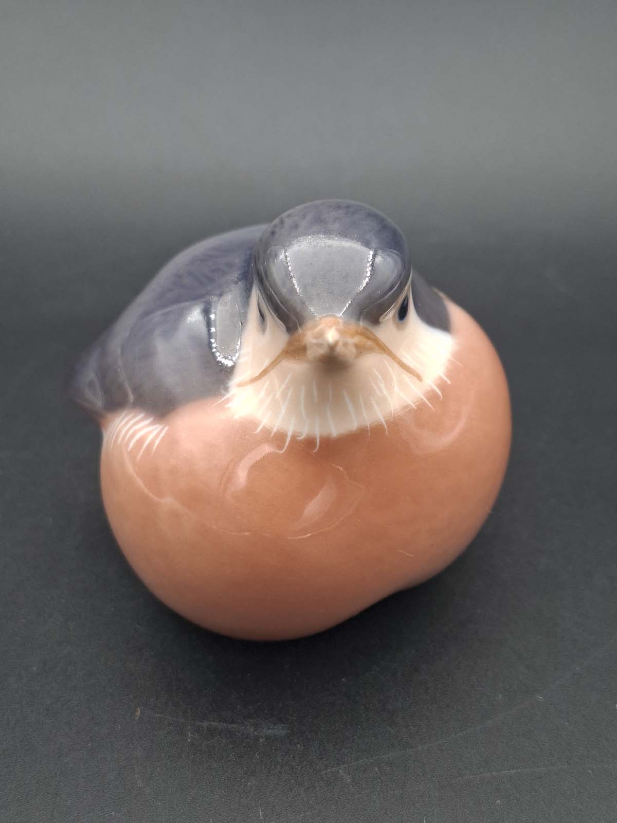 Royal Copenhagen Robin Figurine No.2266 - Image 4