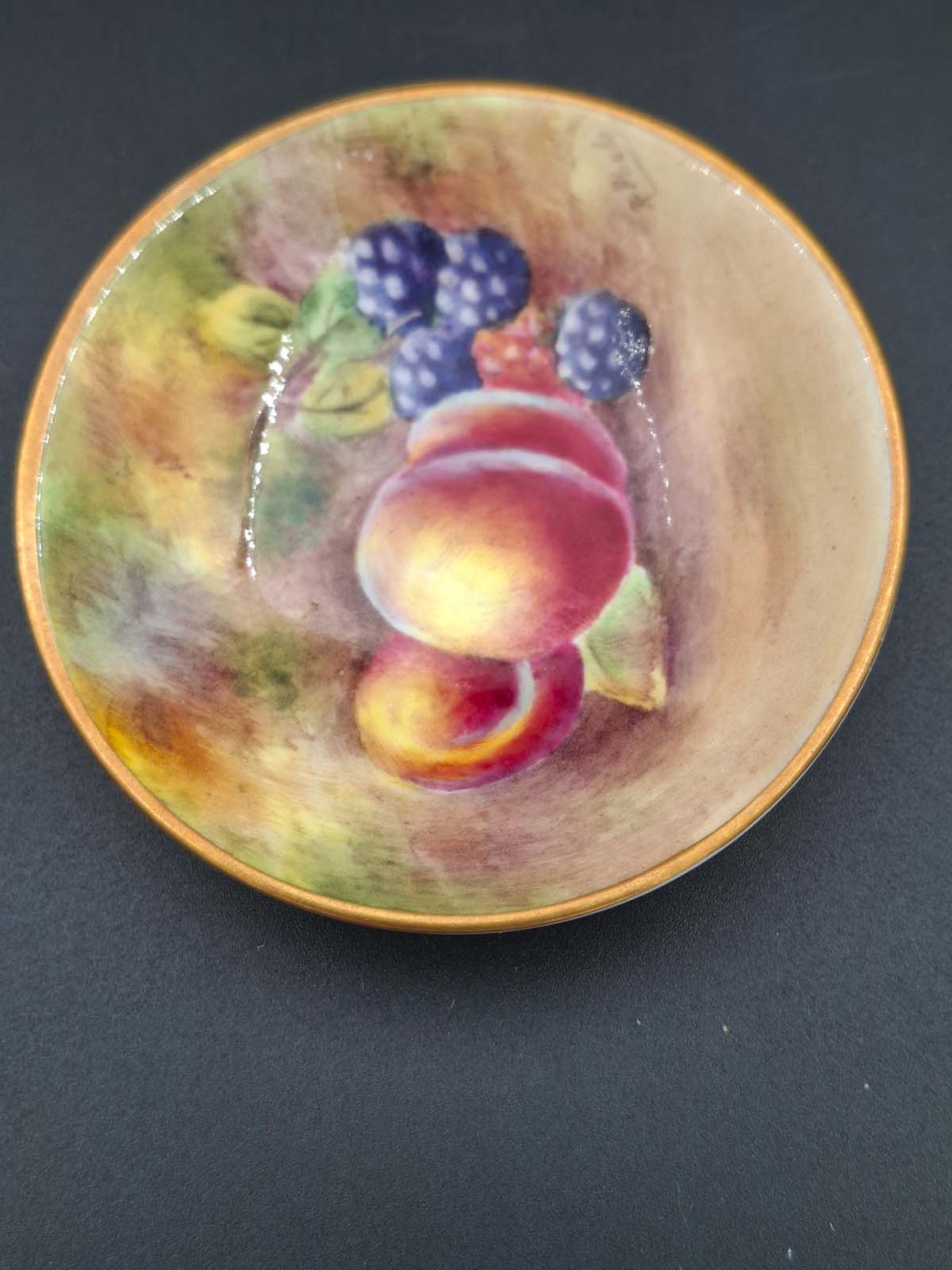 Small Royal Worcester Signed Hand Painted Fruits Bowl - Image 2
