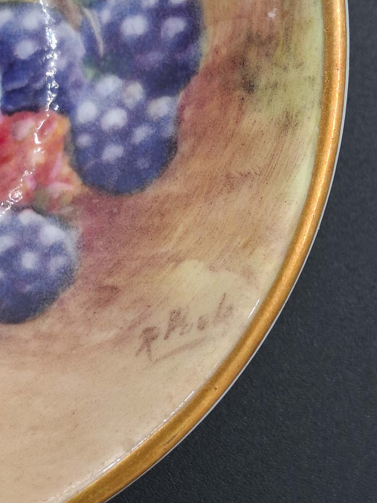 Small Royal Worcester Signed Hand Painted Fruits Bowl - Image 5