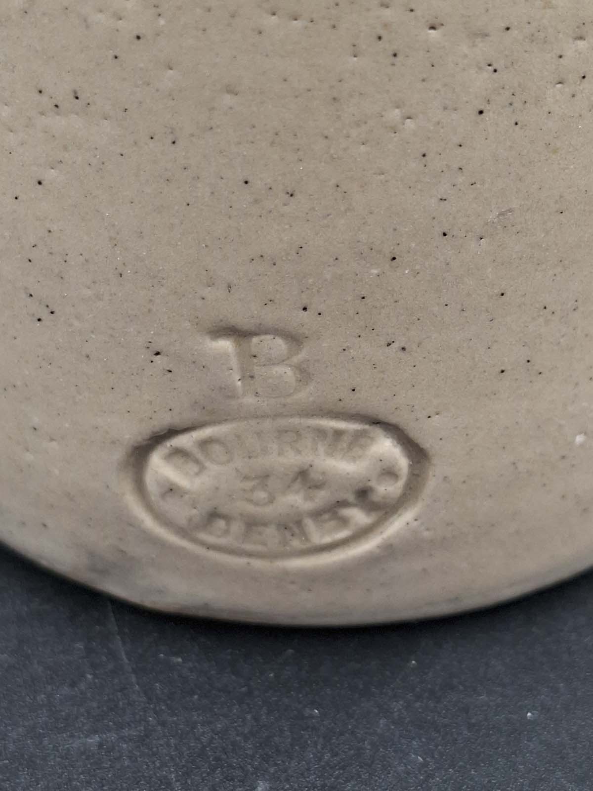 Thomson Lewis Wellington, Wanganui & Petone Ginger Beer Bottle - Image 4