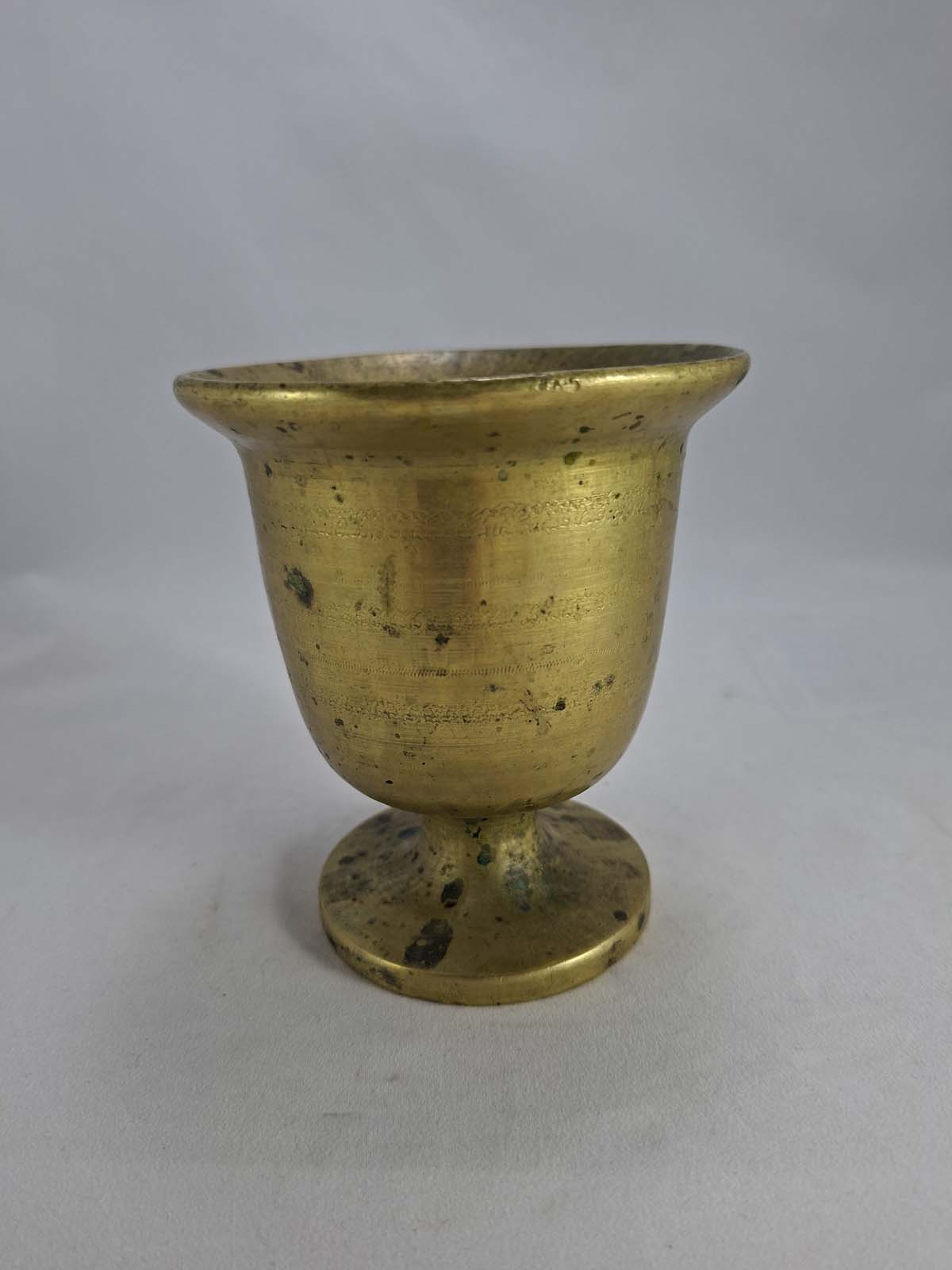 An Early Brass Mortar & Pestle - Image 3