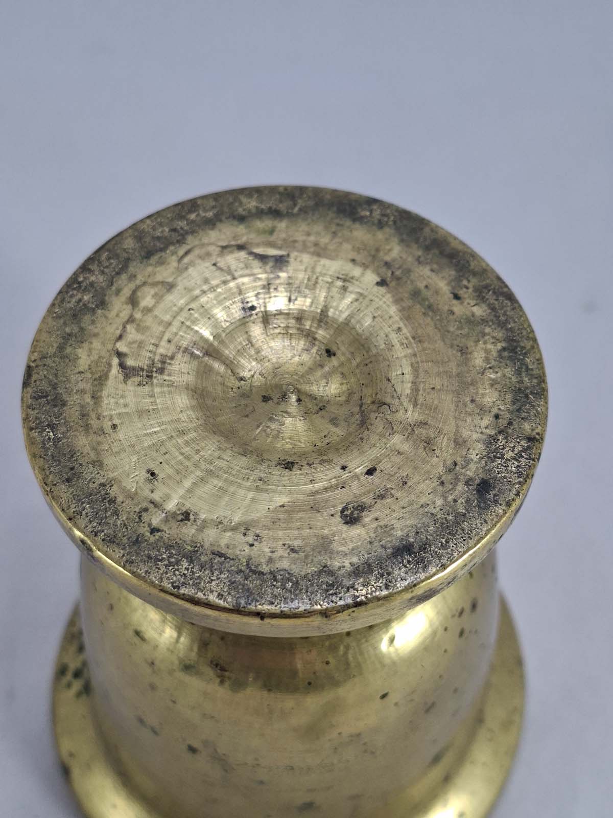 An Early Brass Mortar & Pestle - Image 8