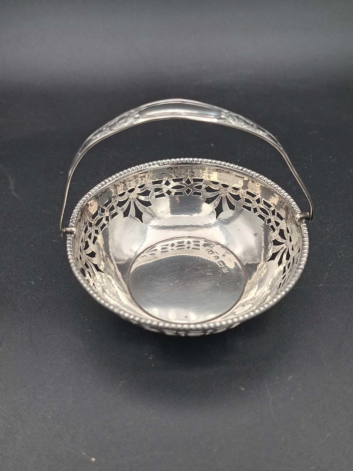 Pierced Sterling Silver Handled Bonbon Dish 1929
