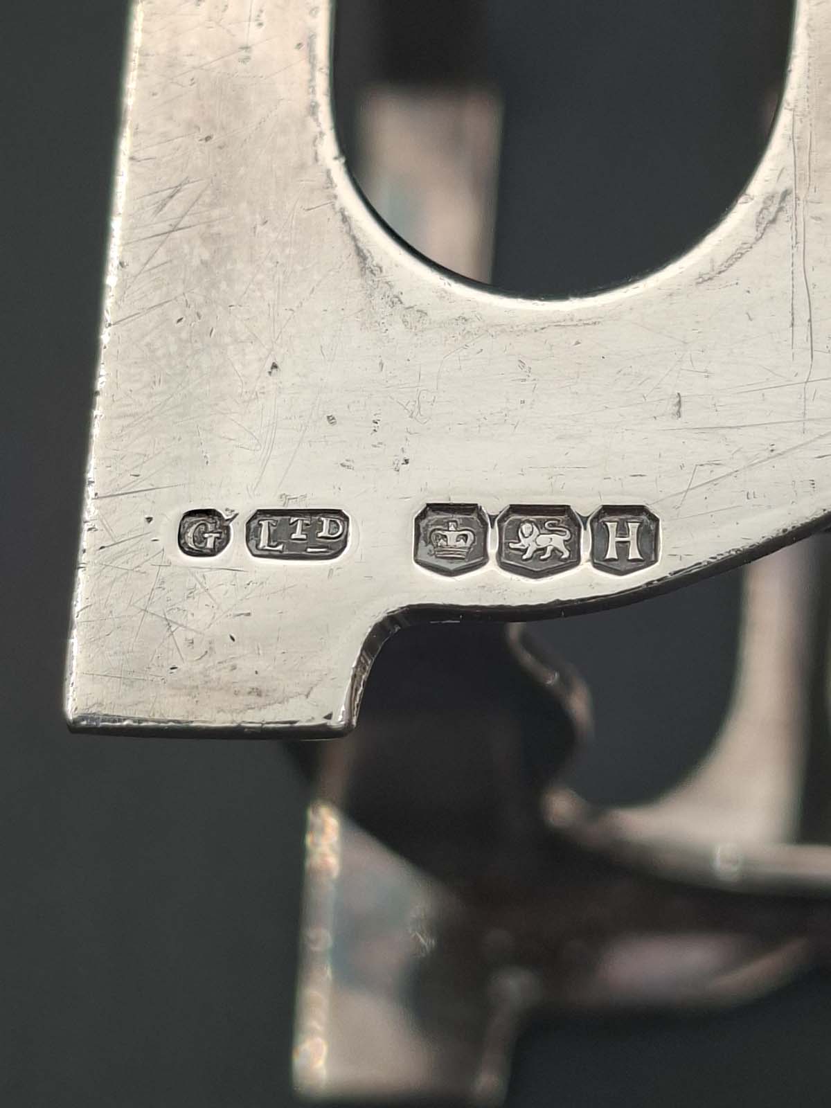 Heavy Sterling Silver 4 Slice Toast Rack 1950 - Image 5