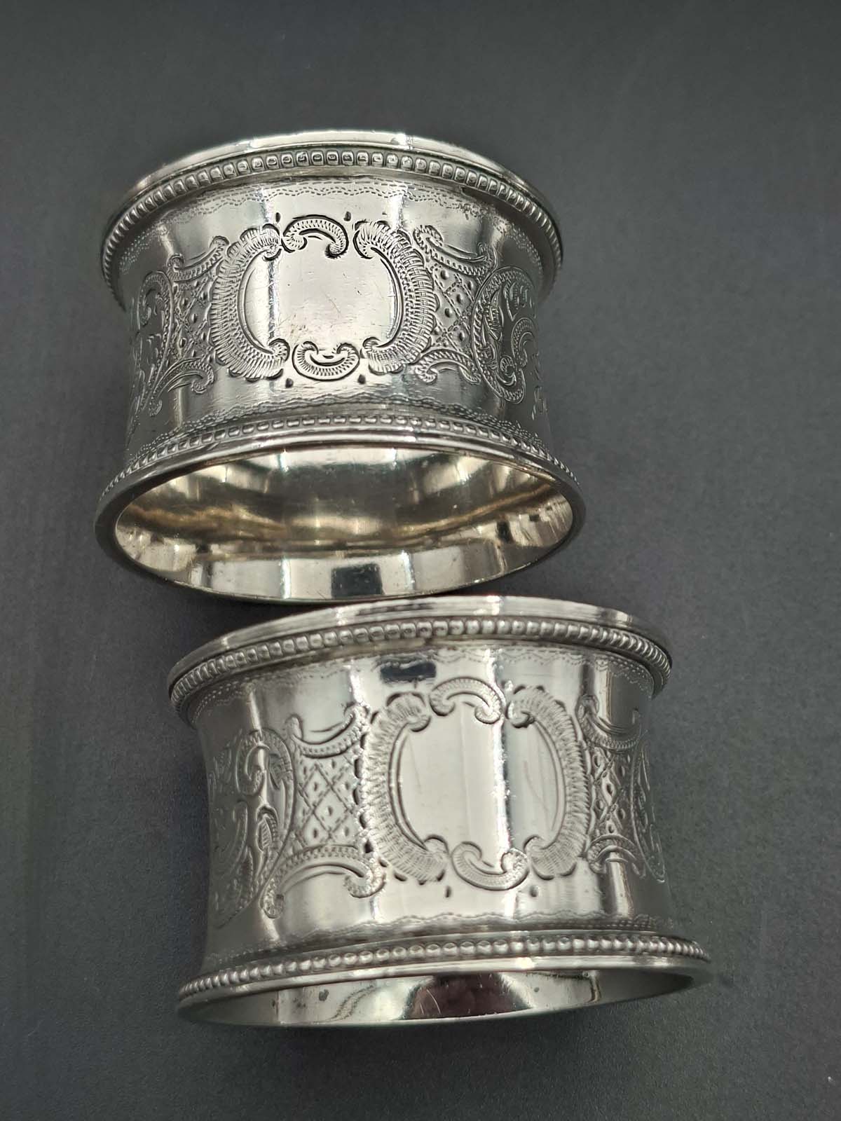 A Pair of Sterling Silver Napkin Rings London 1907 - Image 3