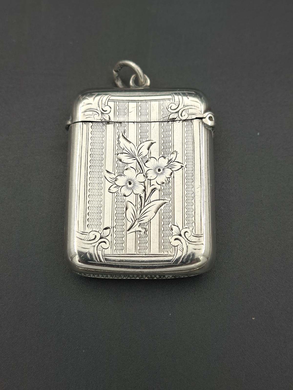 Sterling Silver Vasta Case Birmingham 1902 - Image 2