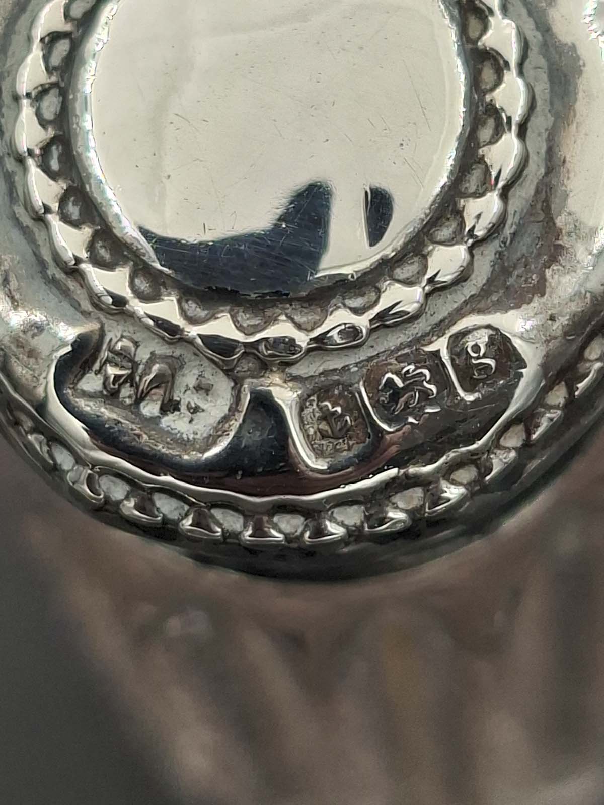 Sterling Silver Topped Cut Glass Scent Bottle 1906 - Image 2