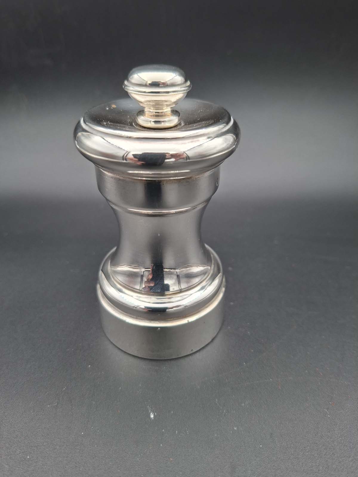 Sterling Silver Pepper Grinder USA - Image 2