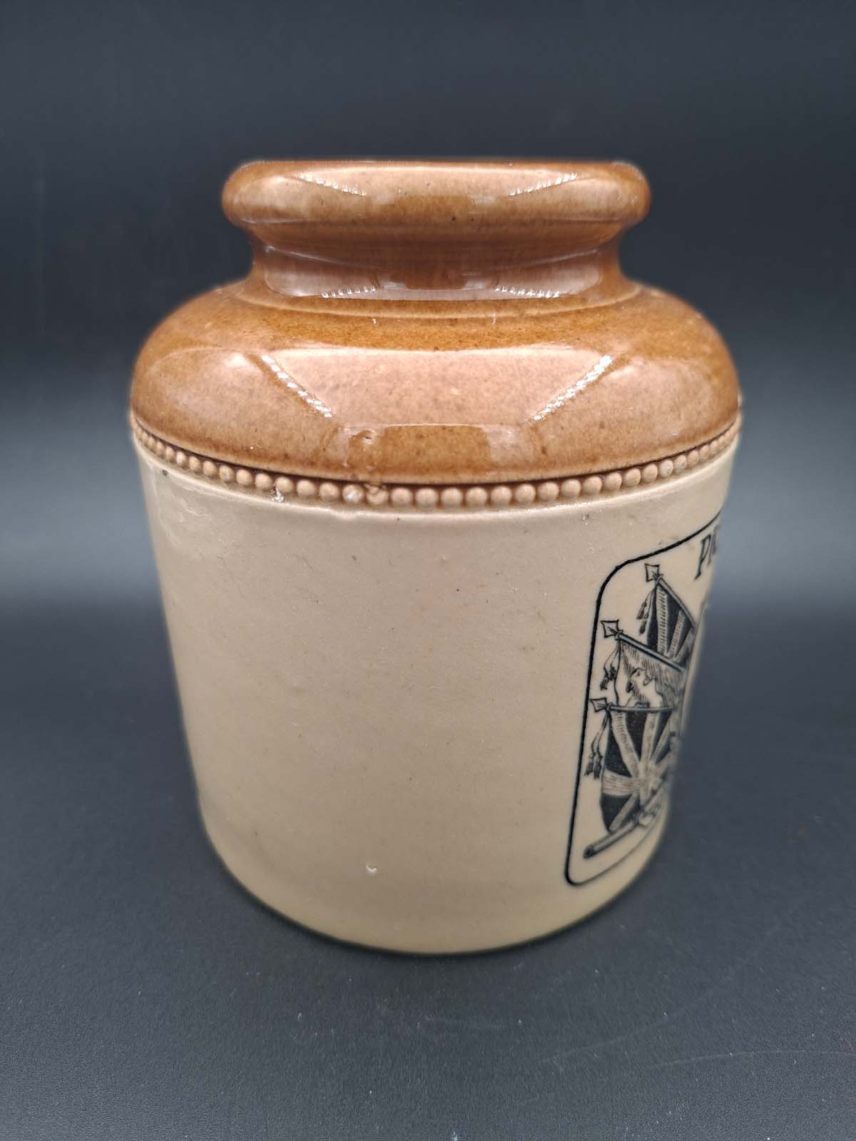 A Young’s (Wellington) YCC Piccalilli Jar - Image 2