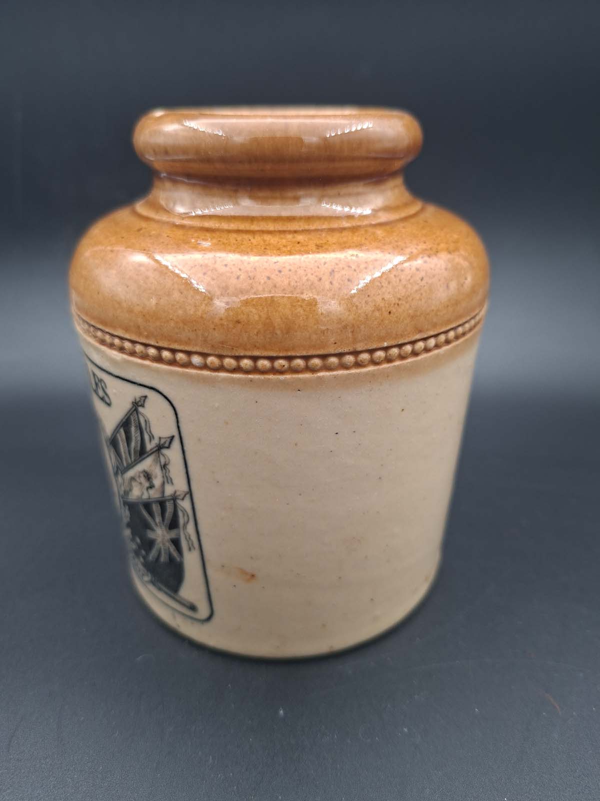 A Young’s (Wellington) YCC Mixed Pickles Jar - Image 4
