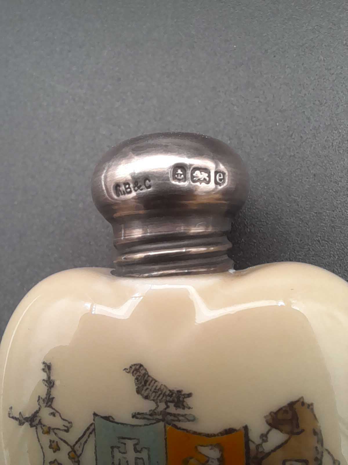 Birmingham 1904 Sterling Silver Topped Scent Bottle - Image 3