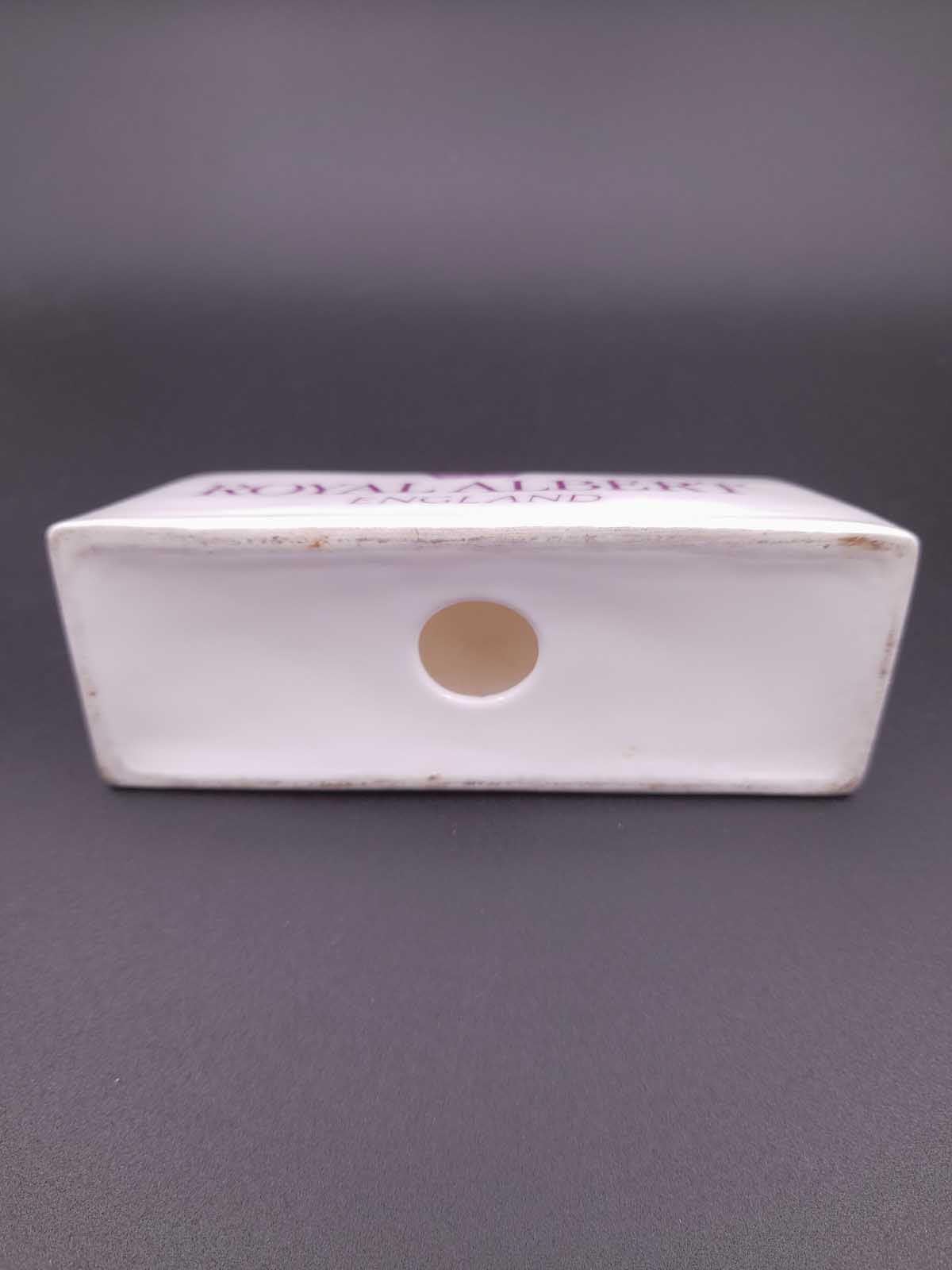 Royal Albert Advertising Stand - Image 5