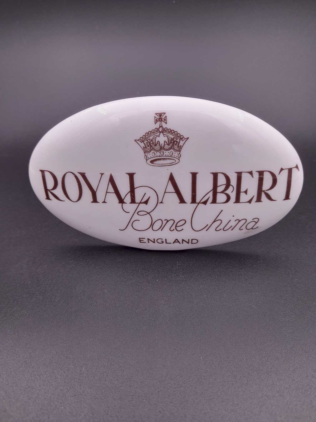 Royal Albert Advertising Stand